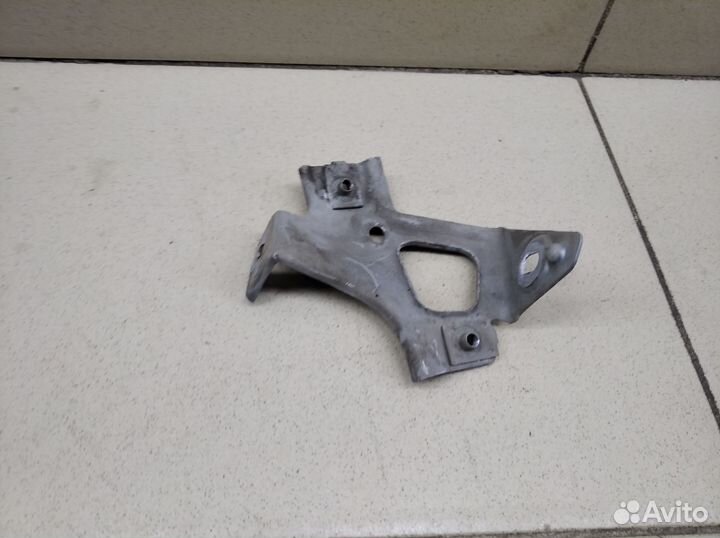 Кронштейн Cruze 2009-2016