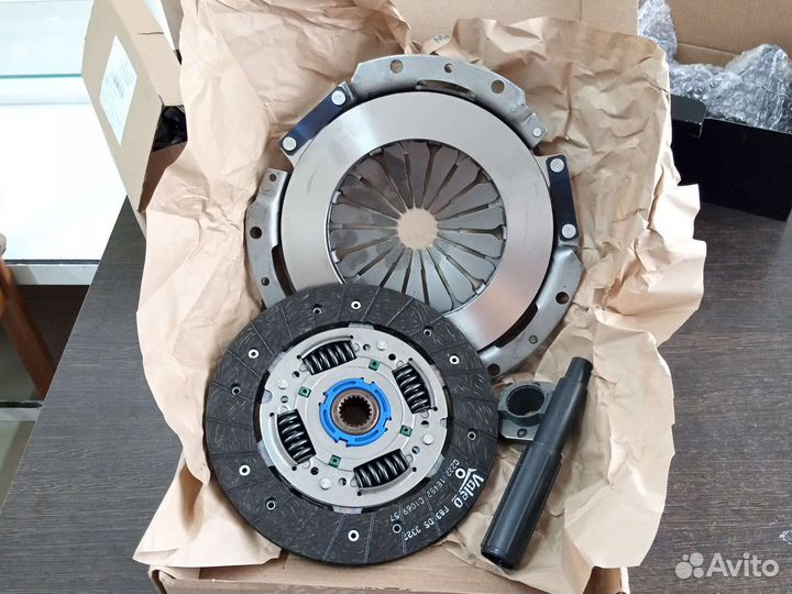 Сцепление ваз Приора Веста Гранта калина трос кор