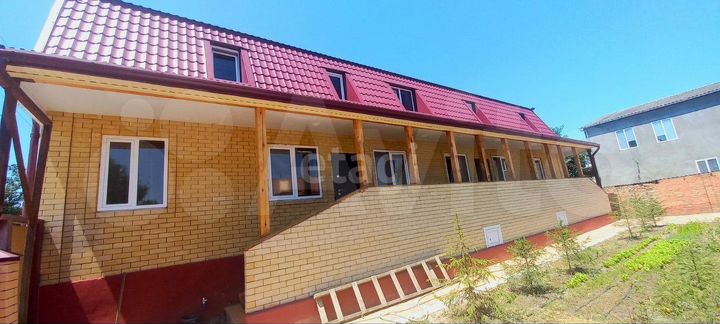 Дом 192 м² на участке 4,1 сот.