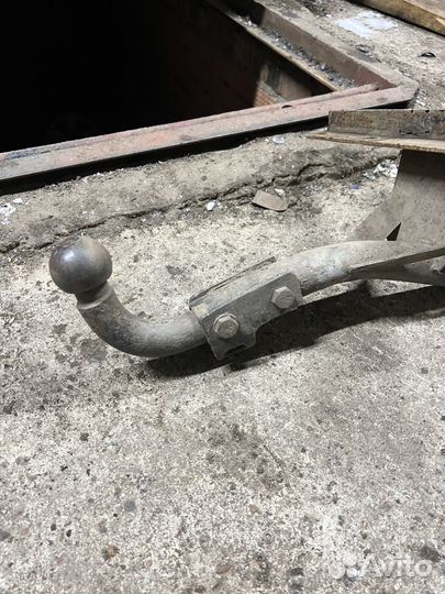 Фаркоп ваз 2114