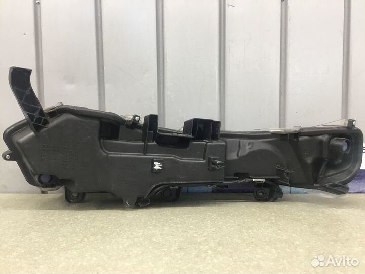 Фара противотуманная правая Lexus NX 200 300H 2014