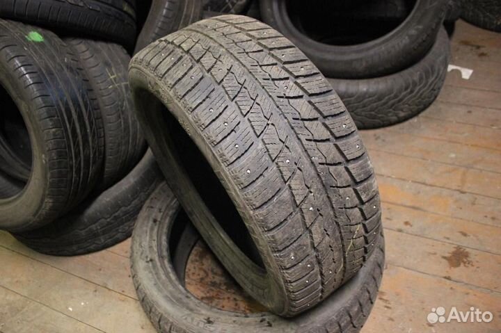 Delinte WD52 225/50 R17