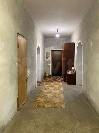 Дом 237 м² на участке 6 сот.