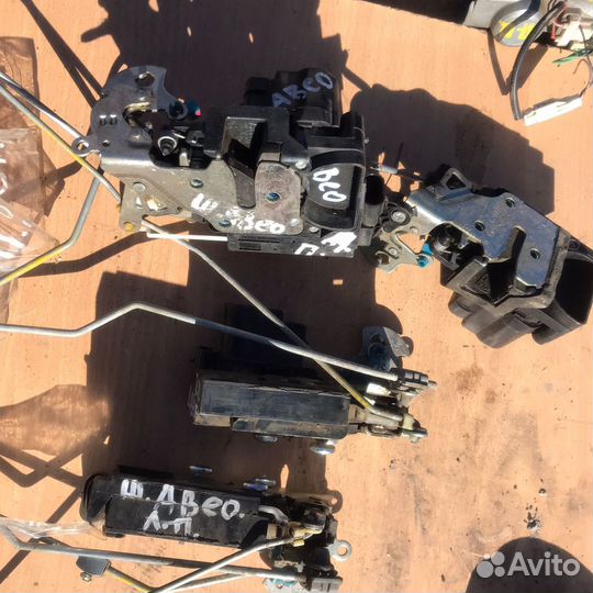 Chevrolet aveo т250 замки дверей