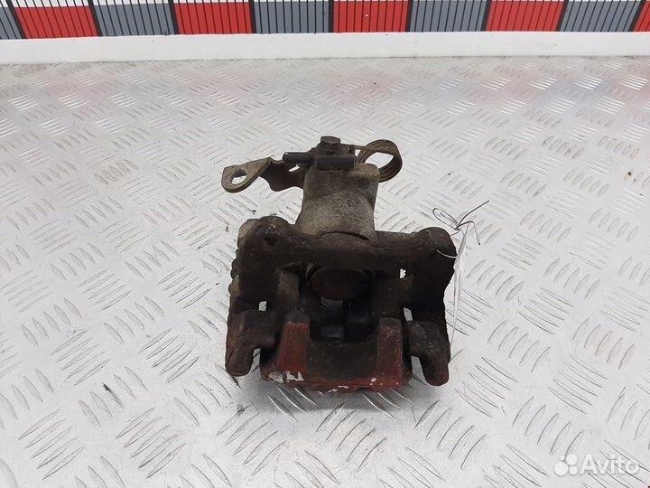Суппорт задний правый для Audi A6 C5 8E0615424