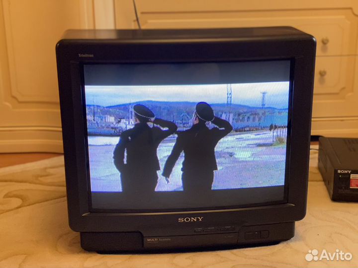 Телевизор Sony trinitron