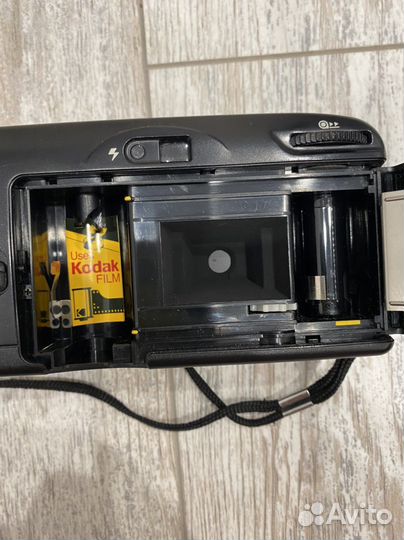 Плёночный фотоаппарат Kodak EF