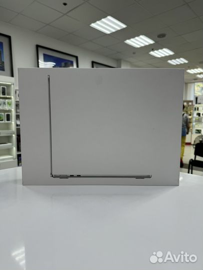 Macbook air 13 m3 8 256 gb