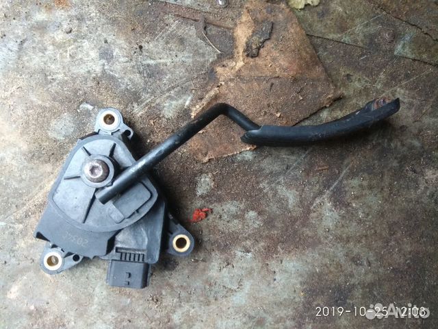 Педаль газа