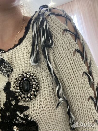 Итальянская кофта туника с брошками