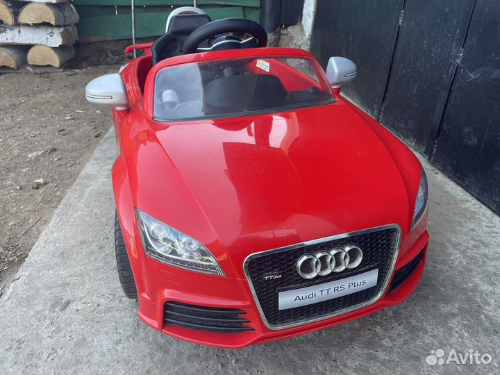 Детский электромобиль Audi