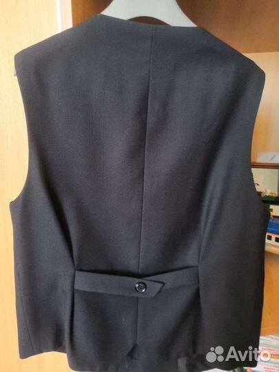 Школьный костюм