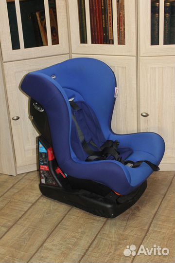 Детское автокресло chicco cosmos (группа 0+/1)