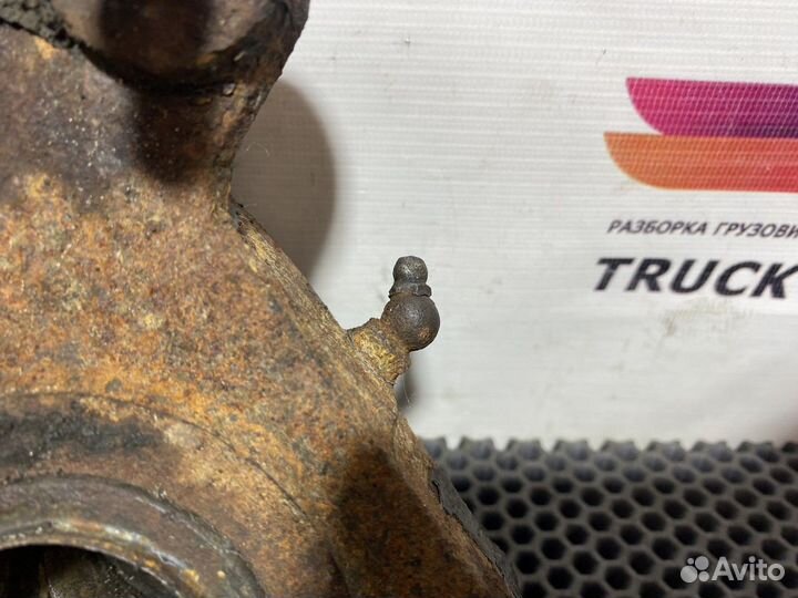 Кронштейн энергоаккумулятора правого