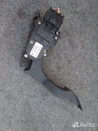 Педаль газа Форд Фьюжн Фиеста