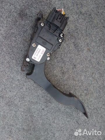 Педаль газа Форд Фьюжн Фиеста