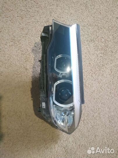 Передняя левая фара BMW G30 2018г