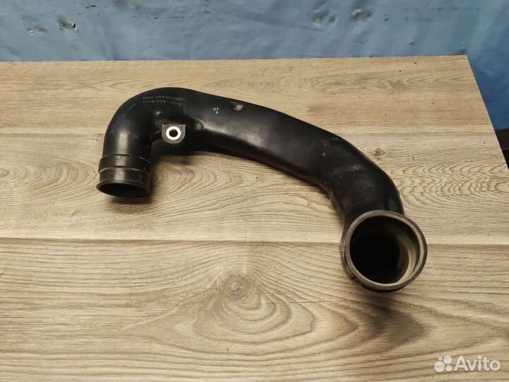 Патрубок турбины правый Toyota LC200 2016г