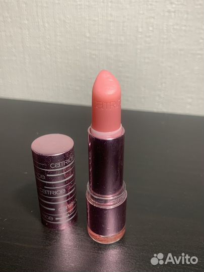 Catrice помада