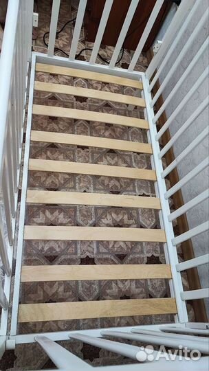 Детская кровать от 3 лет с ящиком и маятником