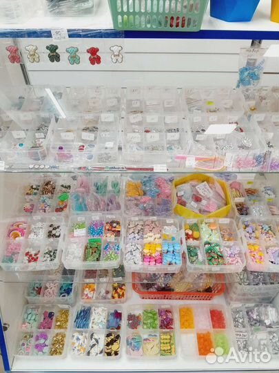 Товары для творчества, игрушки, канцтовары