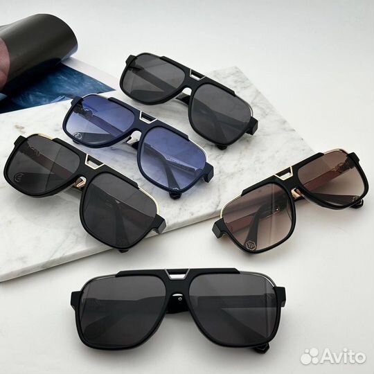 Солнцезащитные очки мужские Philipp Plain