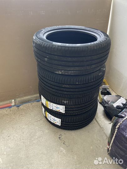 Delinte DS2 2.25/55 R18 102