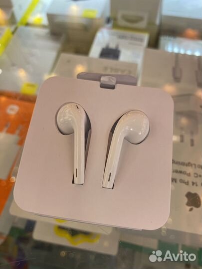 Наушники apple earpods с разъемом lightning