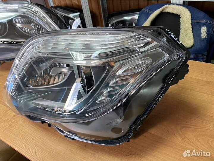 Mercedes X204 GLK Рест Фара левая передняя ILS