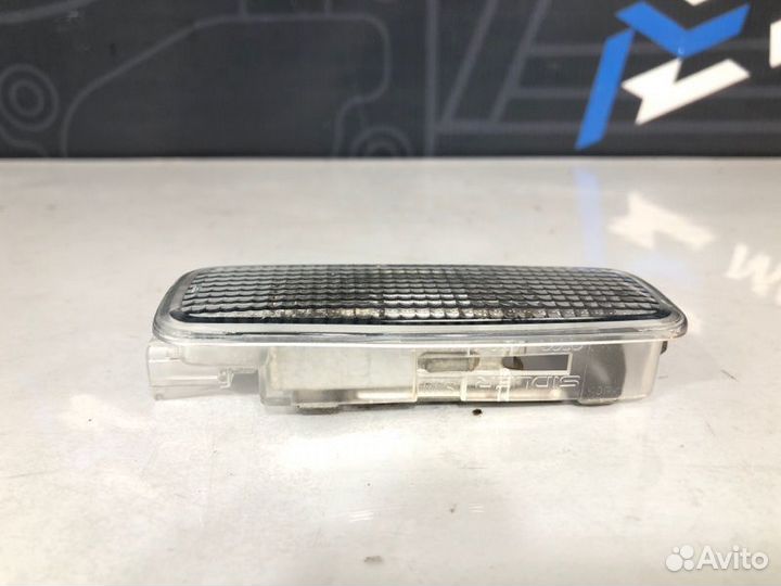 Плафон салона Audi A6 C6 AUK 2005