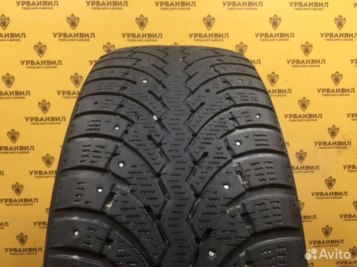 Formula Ice 215/55 R17 98T