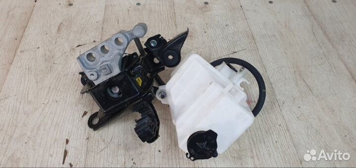 Подушка двигателя Toyota Rav4 V (XA50) 2.5 2020