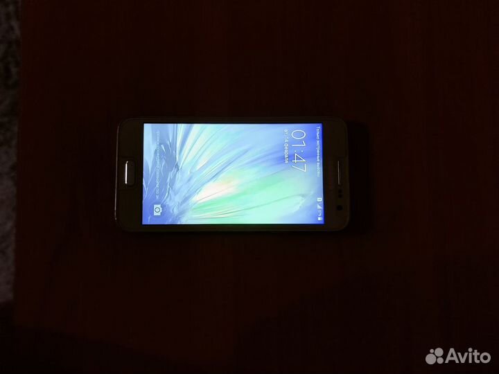 Samsung Galaxy A3 SM-A300F, 16 ГБ