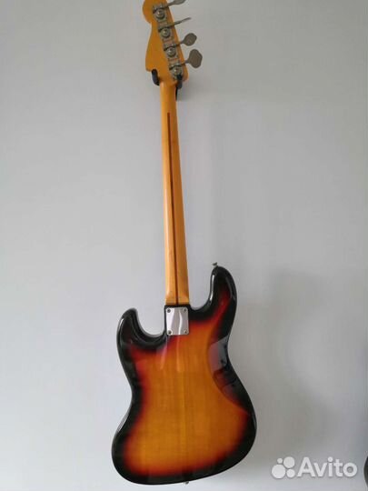 Бас гитара Fender Jazz Bass