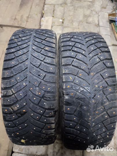 Michelin X-Ice North 4 5/60 R16