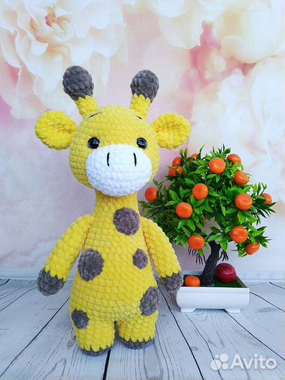 Мягкая игрушка Жираф вязаный крючком