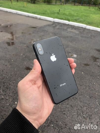 iPhone X, 64 ГБ
