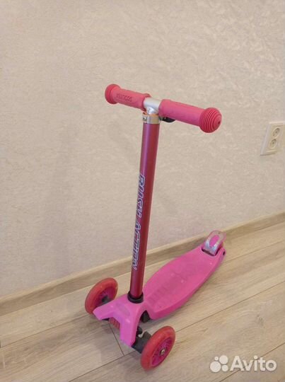 Самокат детский трехколесный