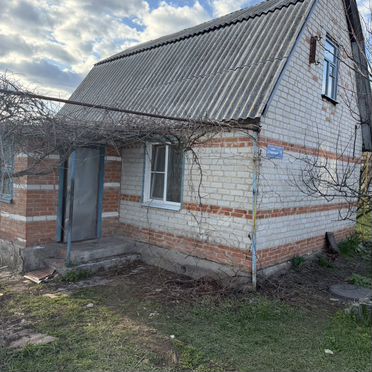 Дача на участке 12 сот.