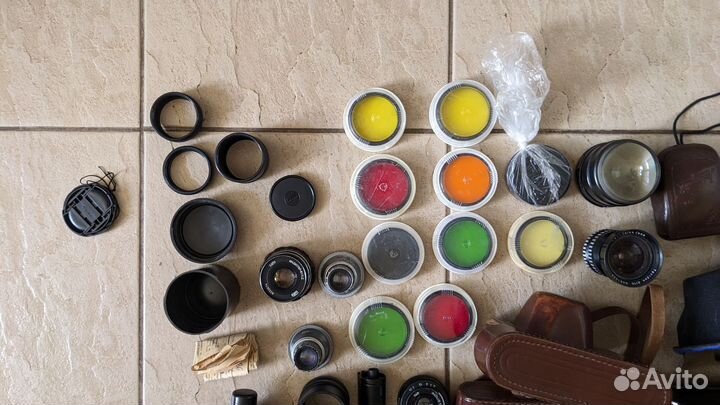 Пленочный фотоаппарат зенит и прочее