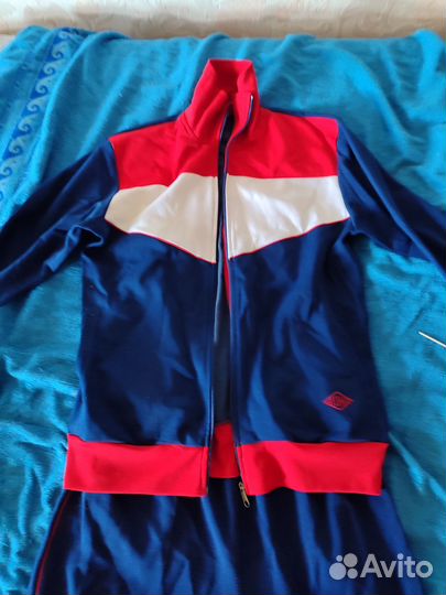 Спортивный костюм 48,50р