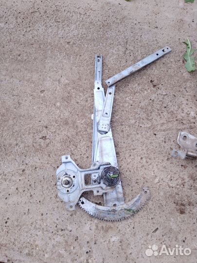 Электростеклоподьемник Дэу Матиз