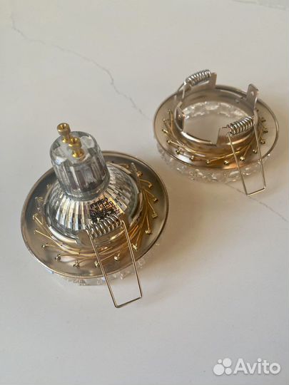 Светильники потолочные встраиваемые