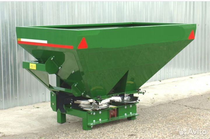 Разбрасыватель удобрений Оптсельмаш Стандарт 900, 2023
