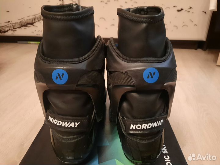 Лыжные ботинки коньковые NNN (26,5мм)