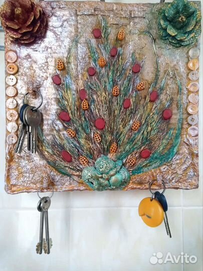 Подарок. Панно ключницы разные