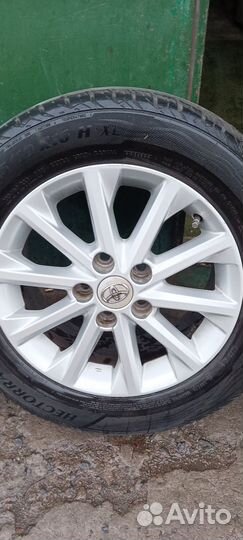 Продам диски с Toyota R16 в отличном состоянии