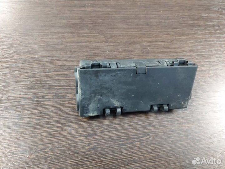 Крышка блока предохранителей Bmw 320I E46 M52TU