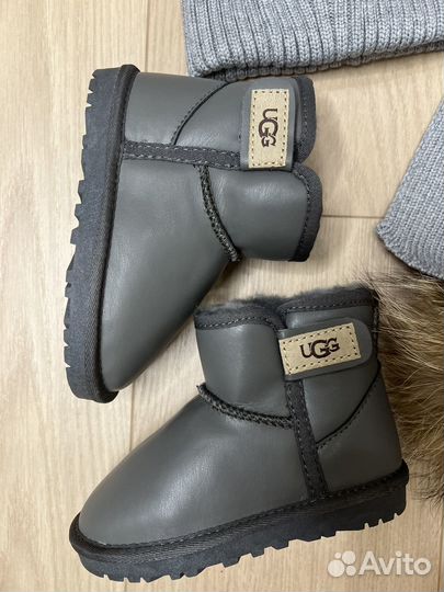 Комплект шапка и шарф детский