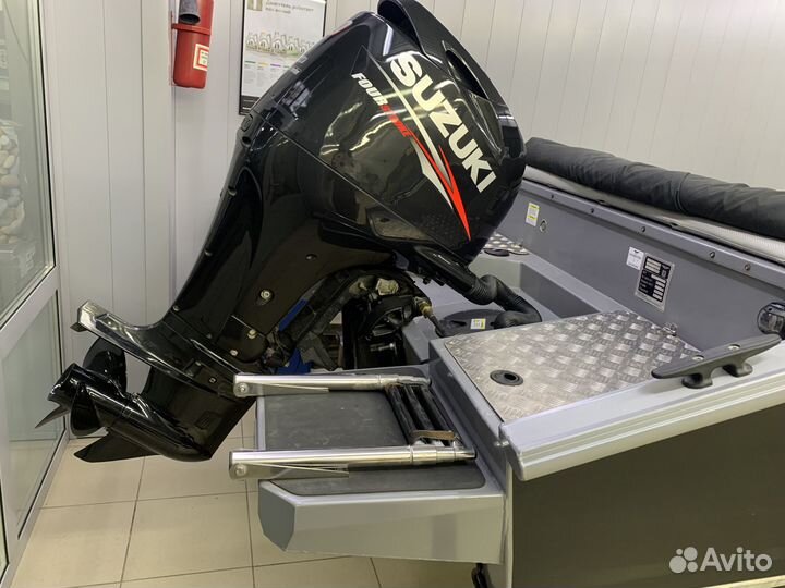 Лодка Волжанка 50 Fish + Suzuki DF 70 ATL
